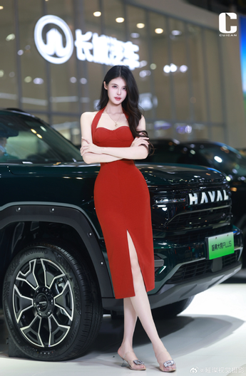 亚洲V欧美风格对比